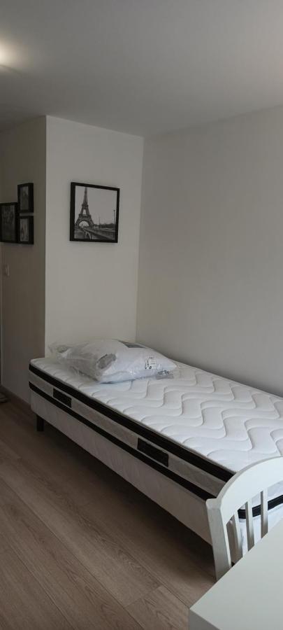 Studio Meuble A Bougival Dış mekan fotoğraf